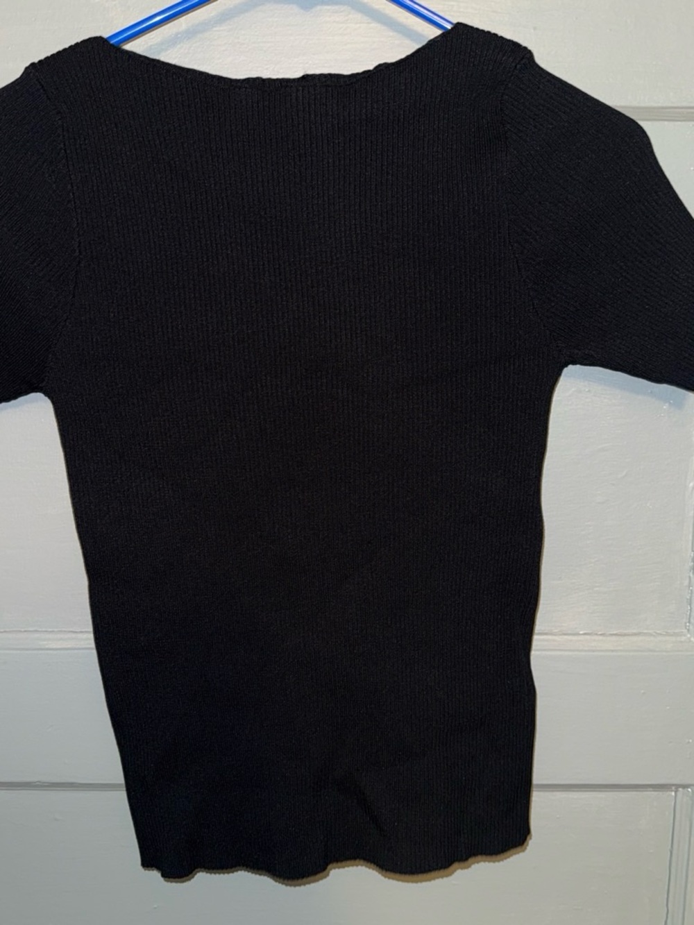 HALARA Black Short-Sleeve Sweater
